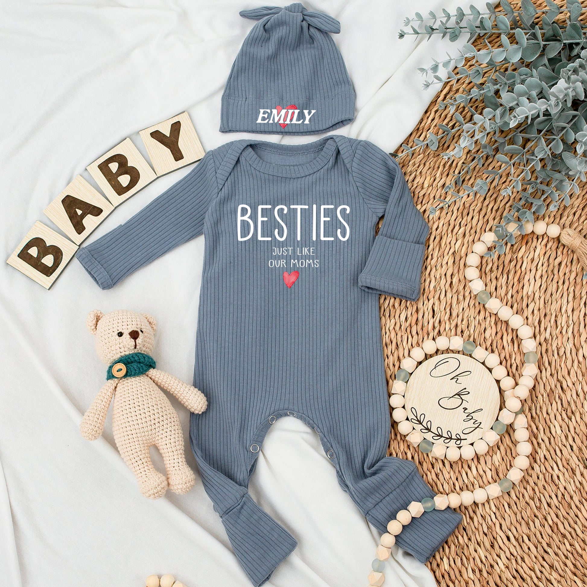 Custom Baby bodysuit and Hat set, Newborn set, Baby Shower Gift, Long Sleeve Bodysuit, Customized Name - LuthCreative