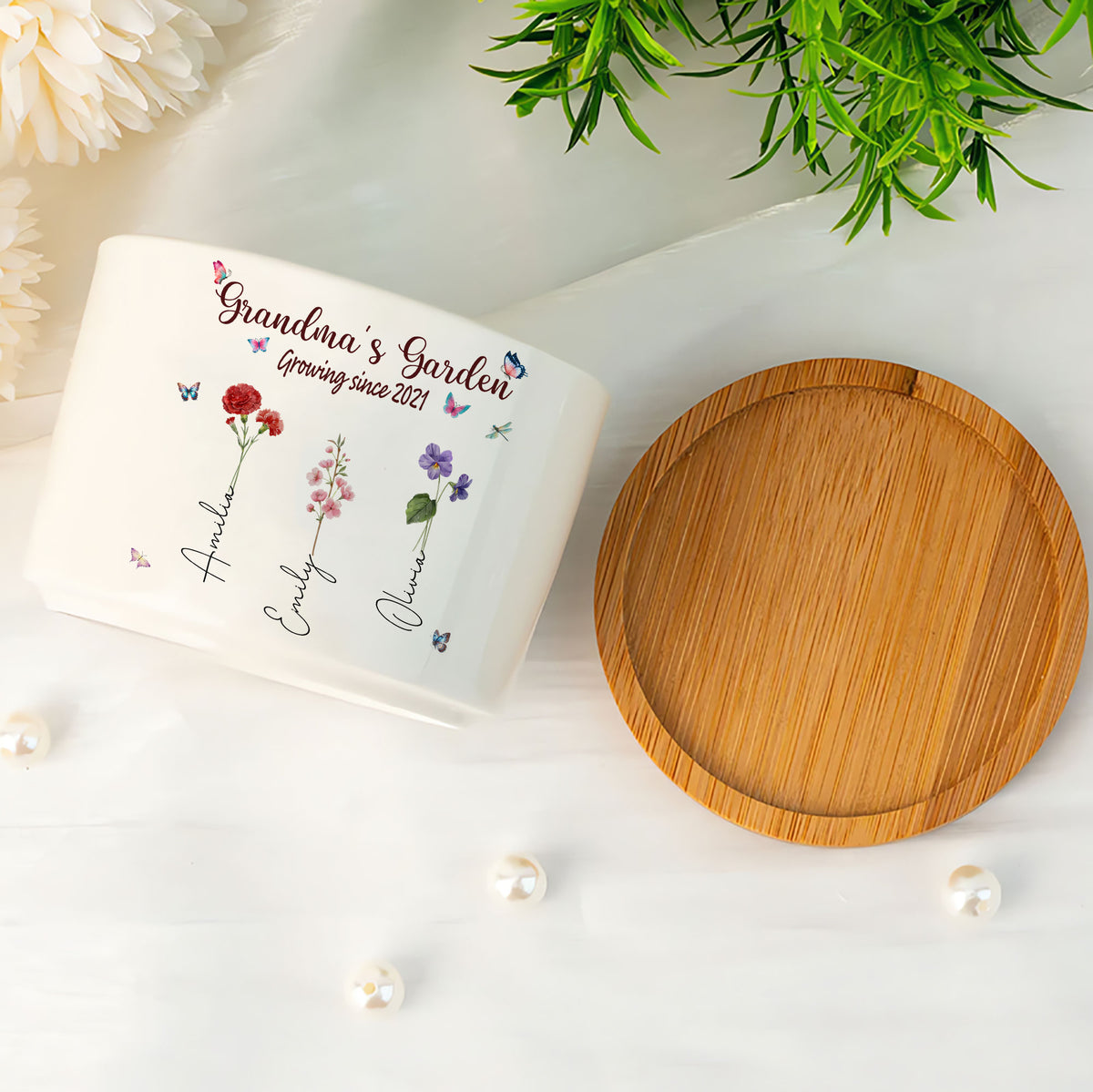 Grandma’s Garden: The Perfect Personalized Birth Flower Plant Pot for a Special Gift